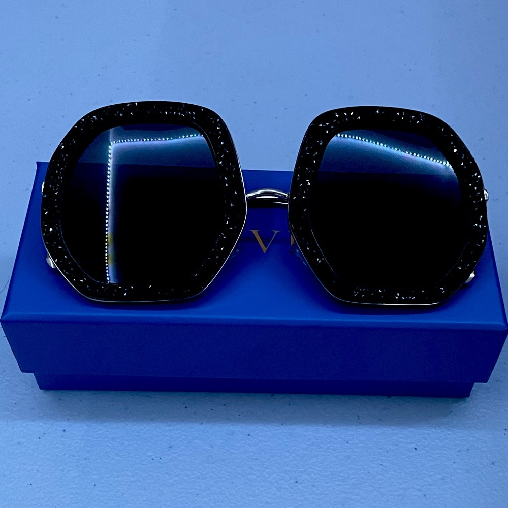 Black Shiny Sunglasses